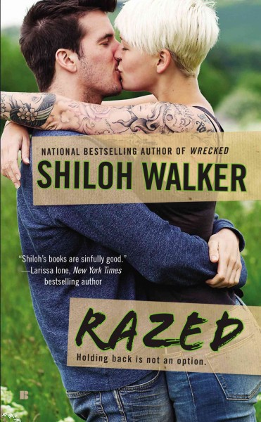 Razed / Shiloh Walker.